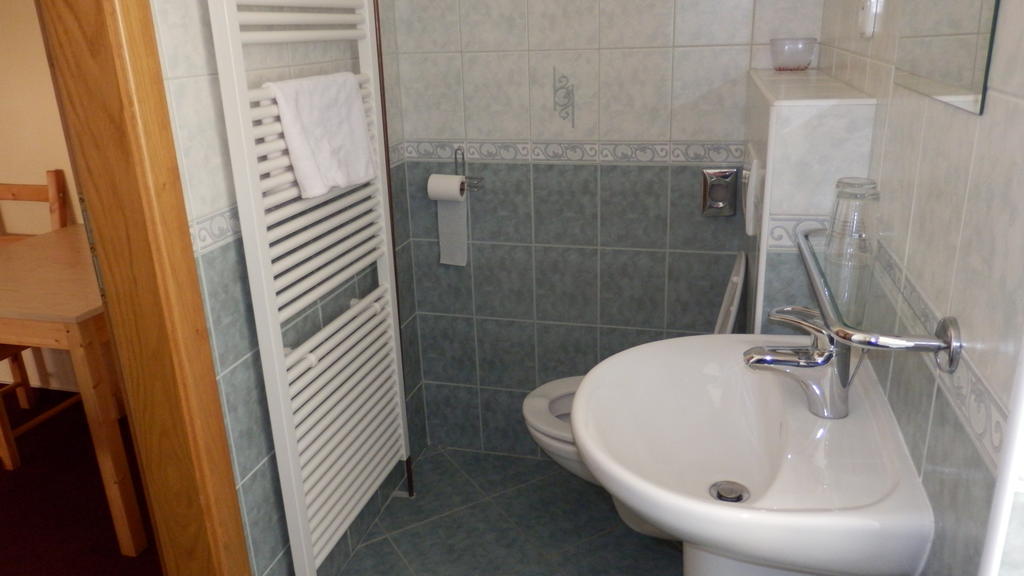 Penzion Pod Zvonem Hynčice pod Sušinou Ruang foto