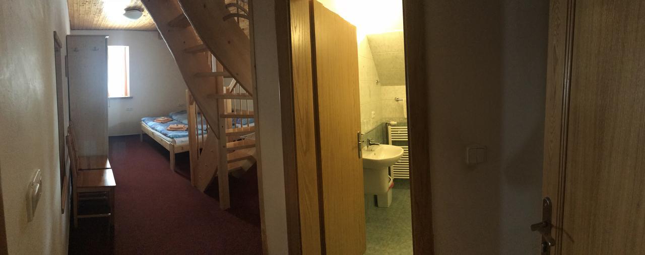Penzion Pod Zvonem Hynčice pod Sušinou Bagian luar foto