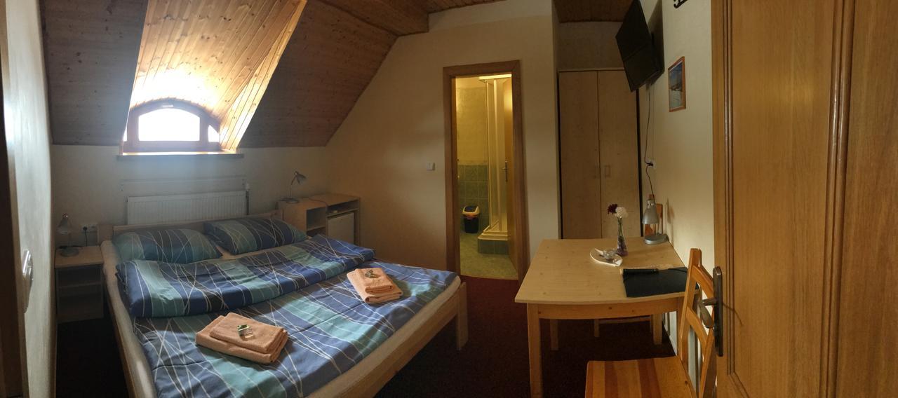 Penzion Pod Zvonem Hynčice pod Sušinou Bagian luar foto