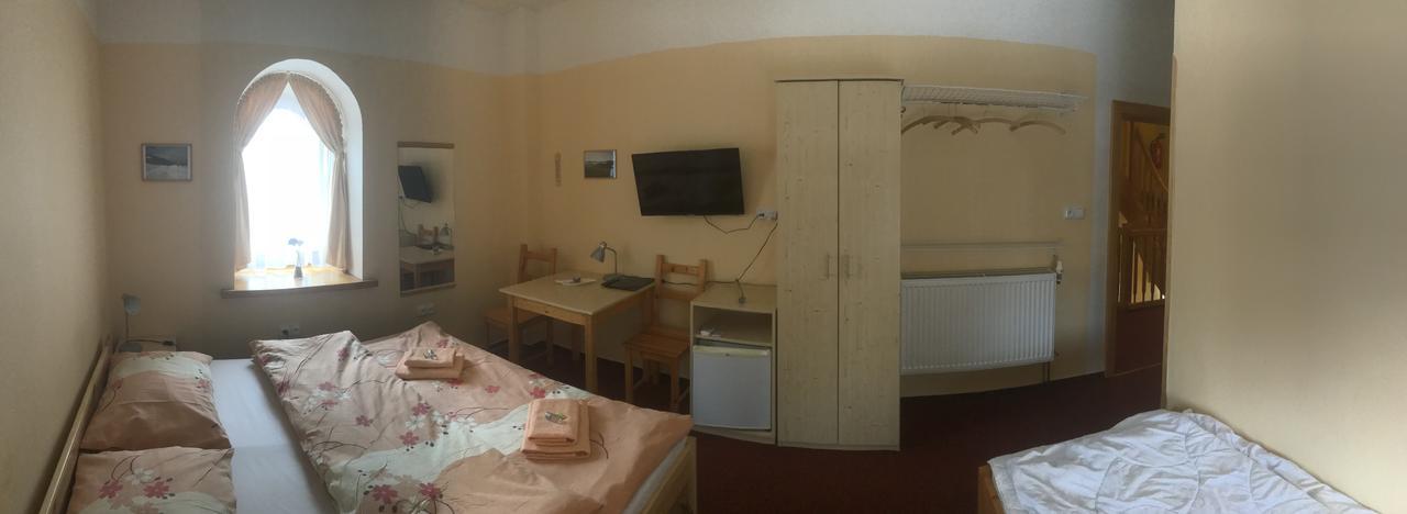 Penzion Pod Zvonem Hynčice pod Sušinou Bagian luar foto